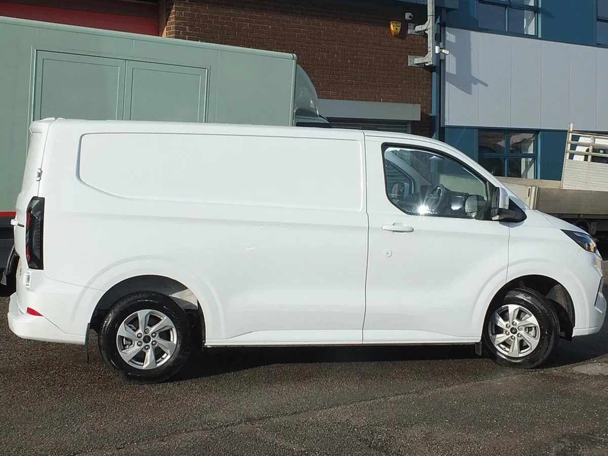 2023 Ford Transit Custom Panel Van - Image 1