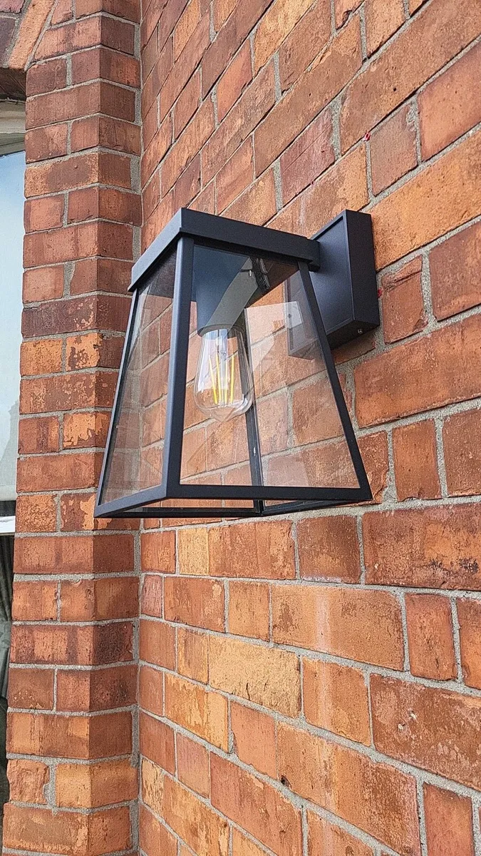 Electrician - Image 1