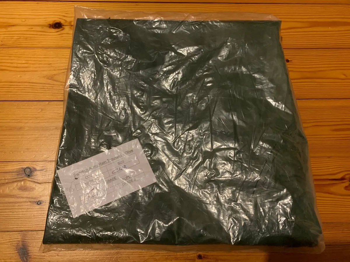 Swedish Army Waterproof Rain Trousers - Olive - Image 2
