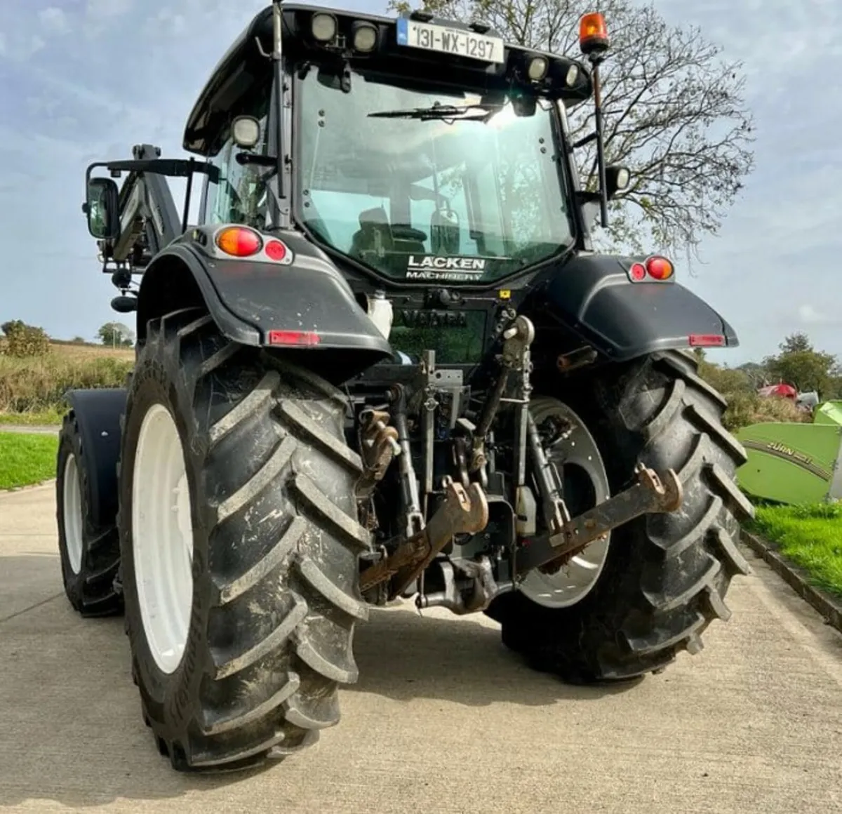 2013 Valtra N101 HiTech *6150hrs* - Image 3
