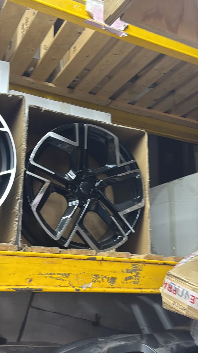 19” vw Tiguan alloys