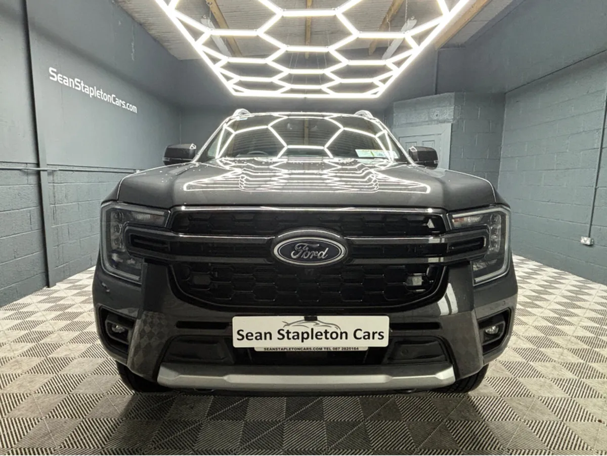 Ford Ranger WILDTRAK 3.0L TD ECOBLUE V6 24 - Image 2