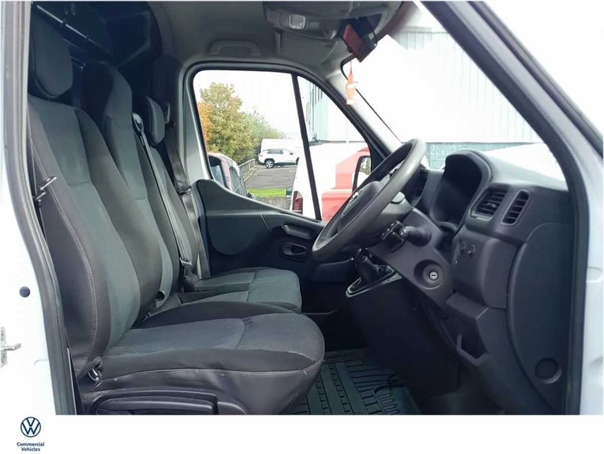 Nissan NV400 2YR WARRANTY L3 H2 FWD 150bhp €19900 - Image 3