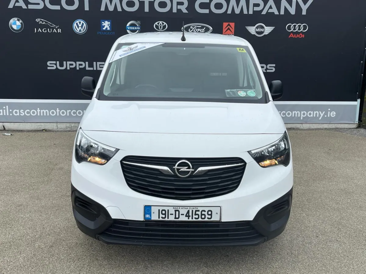 Opel Combo CARGO L1H1 75PS 5DR - Image 3