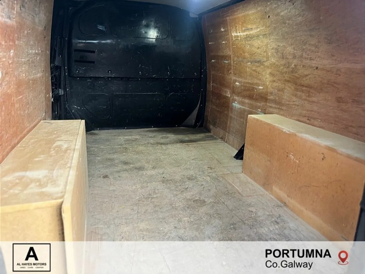 Volkswagen Transporter T6 PVL LWB TRENDLINE PACK 2 - Image 4