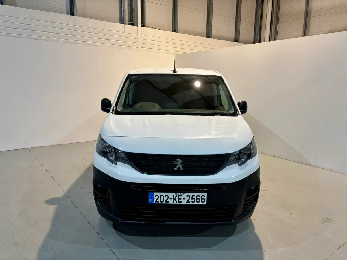 Peugeot Partner100HP 1000 Professional - Image 3
