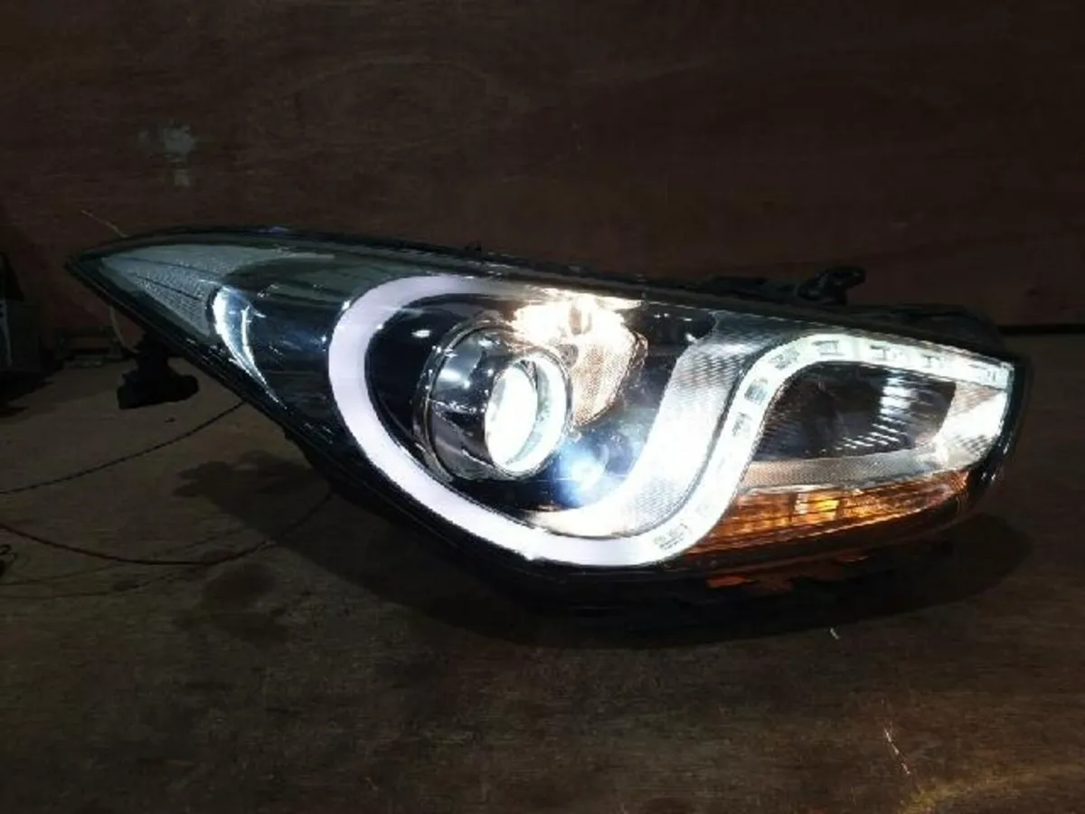 Headlights repair hynadai i40 kia ceed Drl repair - Image 1