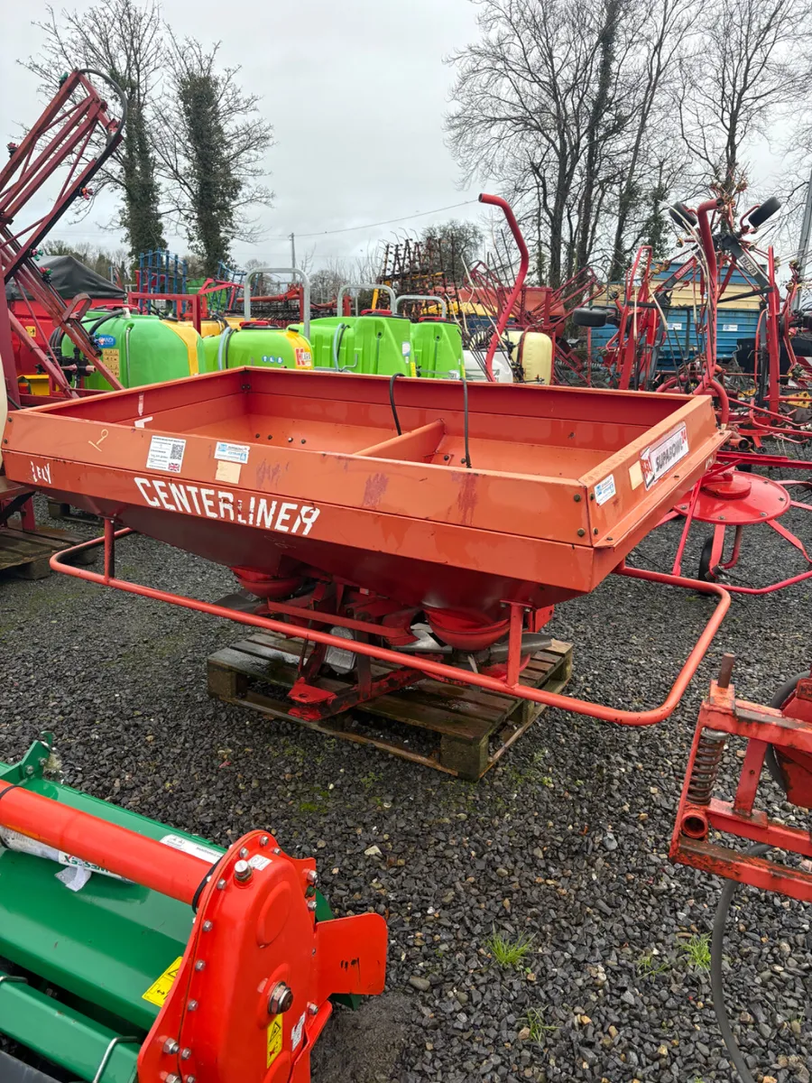 Lely Centreliner Fertiliser Spreader - Image 3
