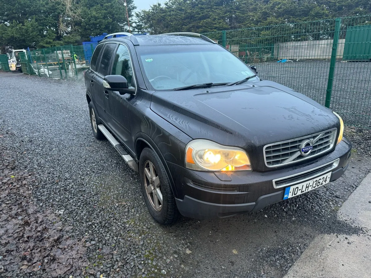 Volvo xc90 - Image 2