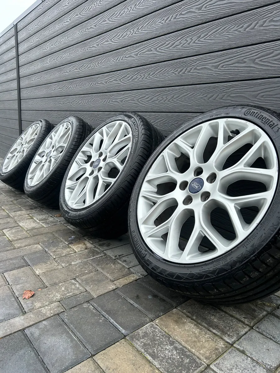 18” GENUINE FORD FOCUS ST-LINE ALLOY WHEELS &TYRES - Image 1