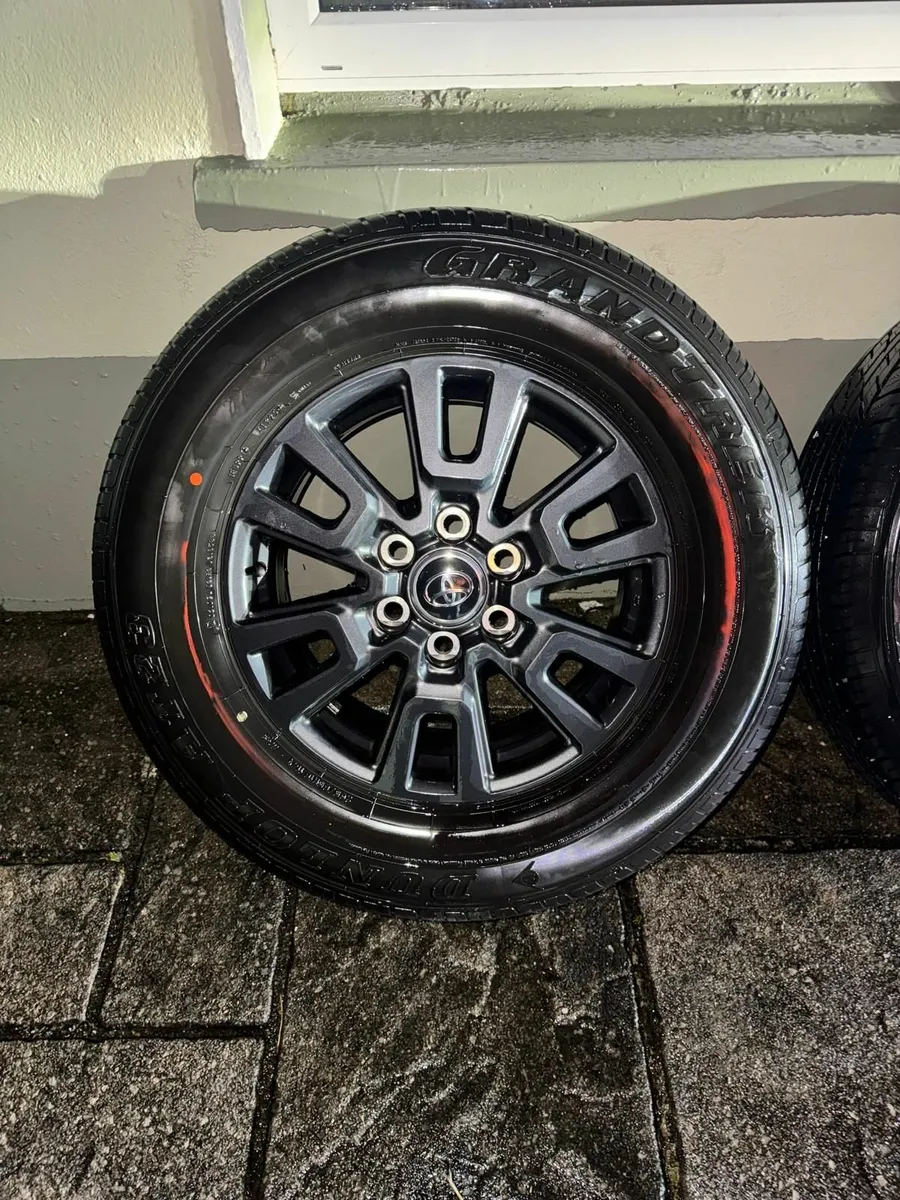 Toyota Land cruiser 18" alloys 6 x 139.7 fitment - Image 1