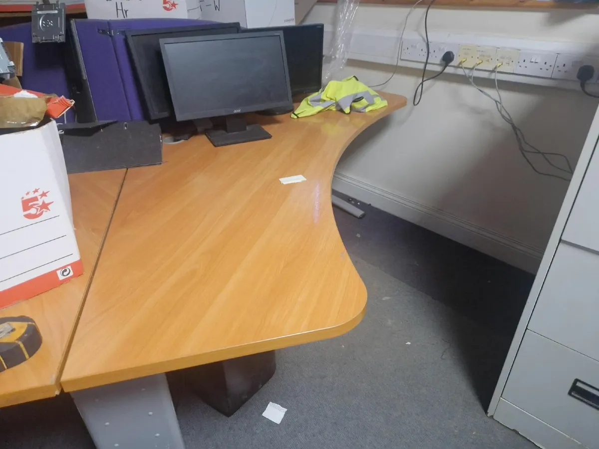 office furniture - Image 2