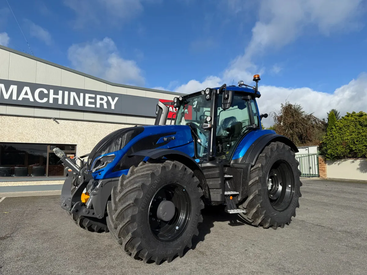 Valtra Unlimited T255 Versu In Stock !!!! - Image 1