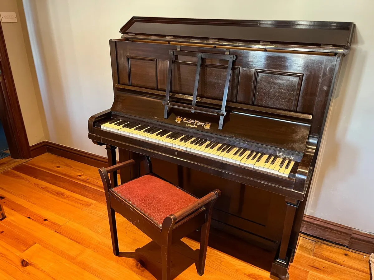 Piano Burkett, London - Image 2