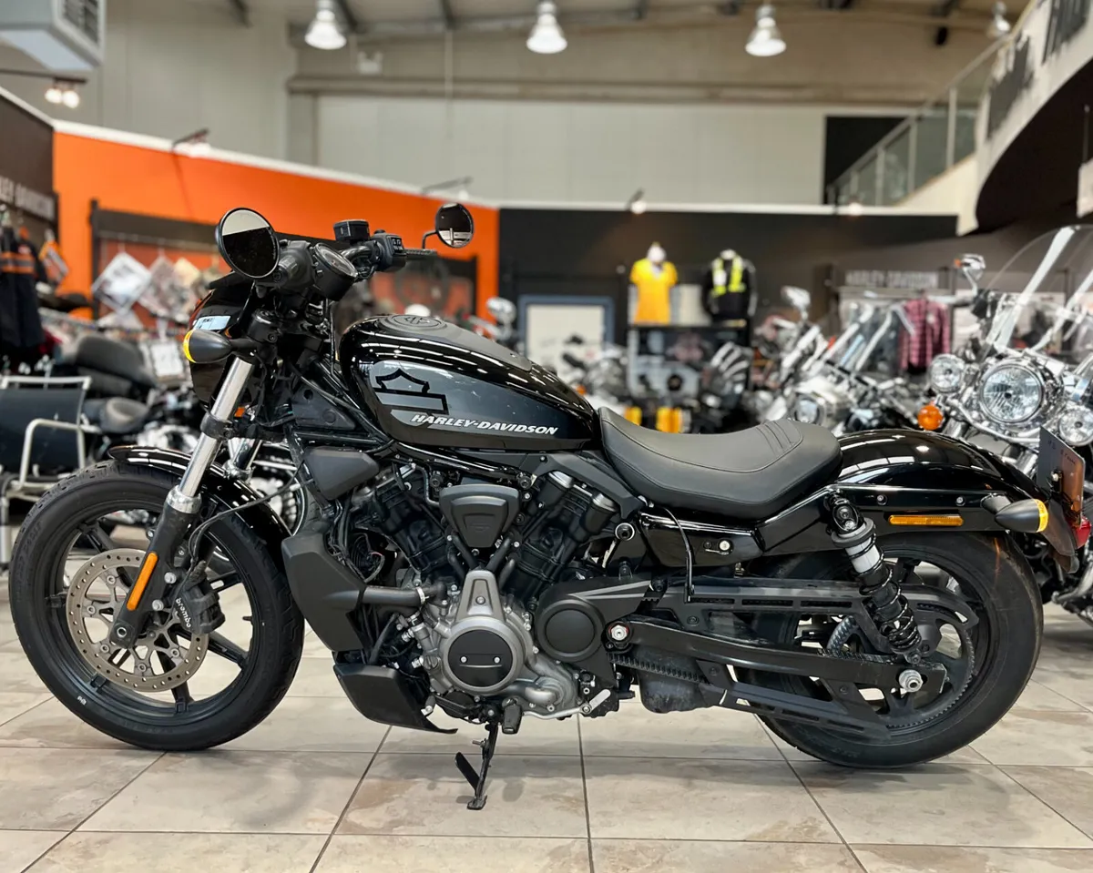 HARLEY-DAVIDSON NIGHTSTER 975 - Image 3