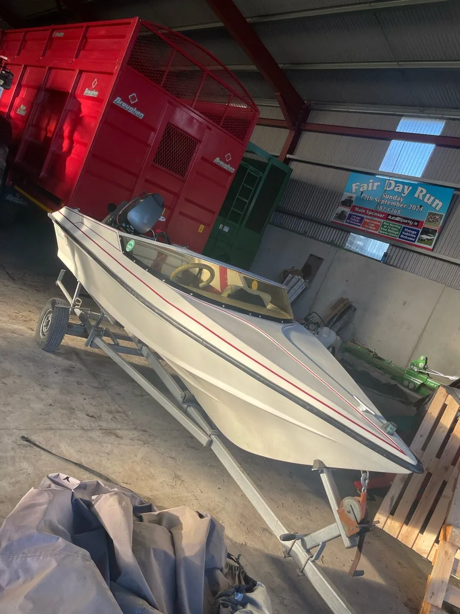 Speed boat - Image 1