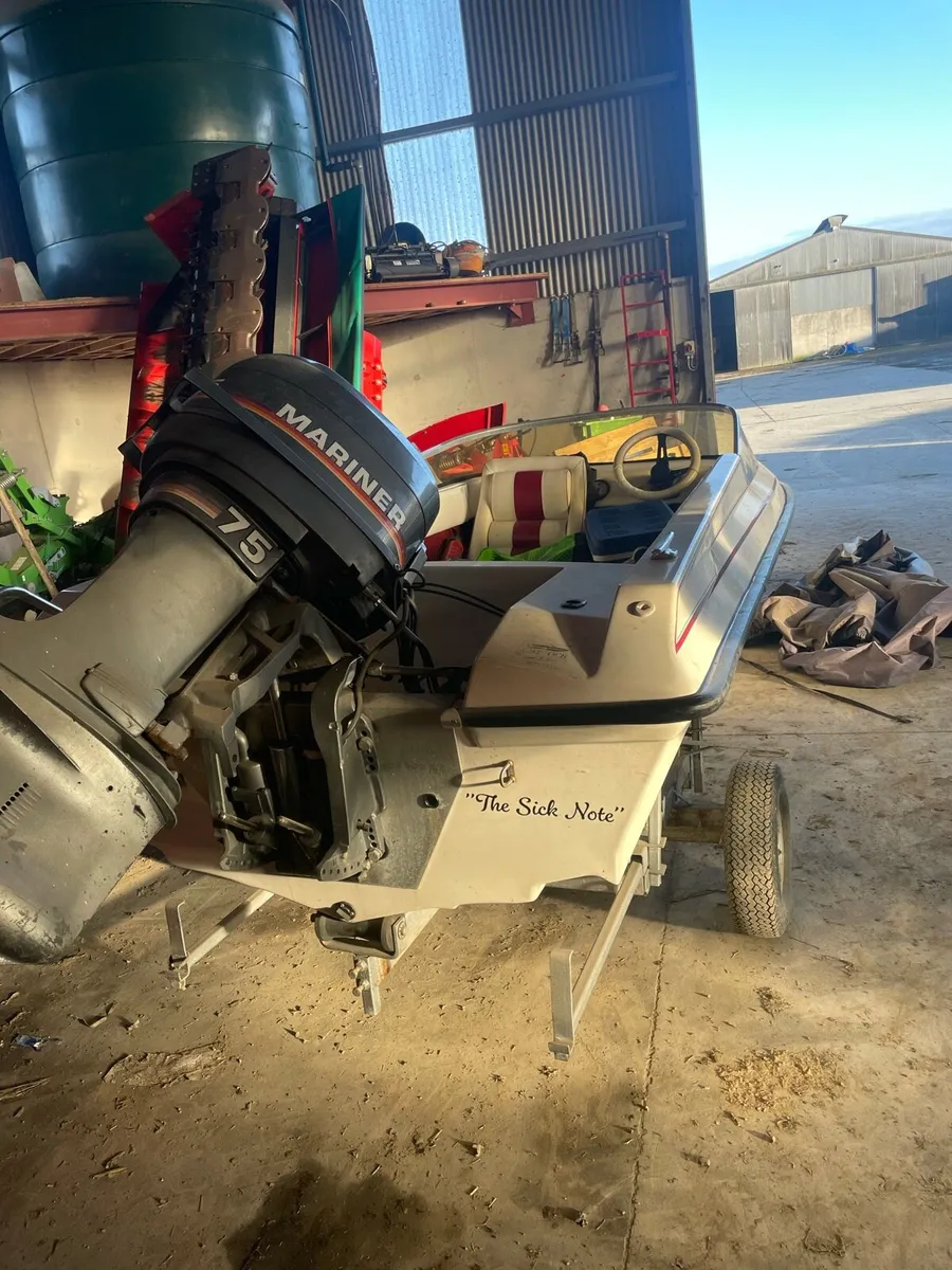 Speed boat - Image 3