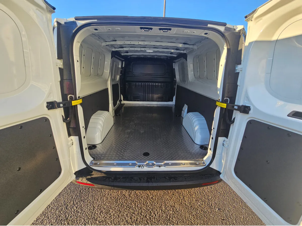 Maxus DELIVER 7 OTHER 7 PV L2H1 GSR2 - Image 3