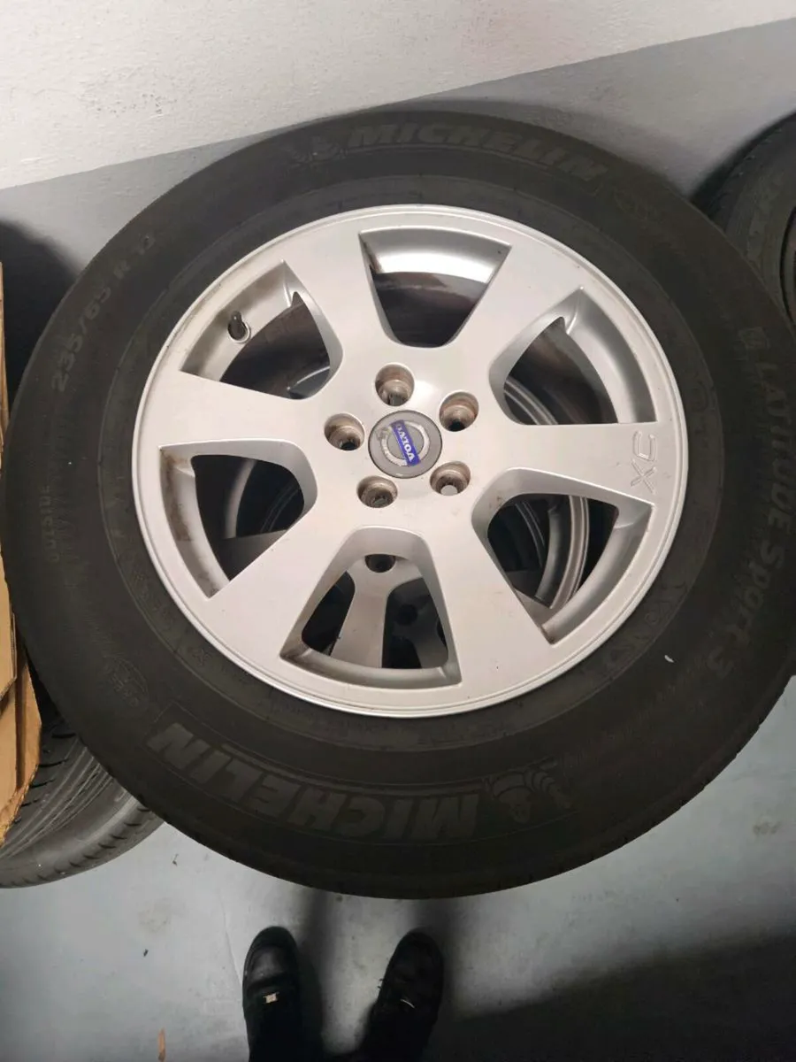 Garage Alloy Wheels All Genuine - Image 2