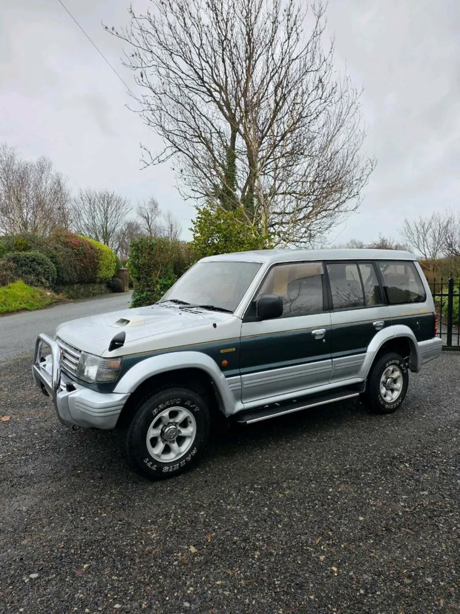 MITSUBISHI PAJERO EXCEED 2.8 - Image 2
