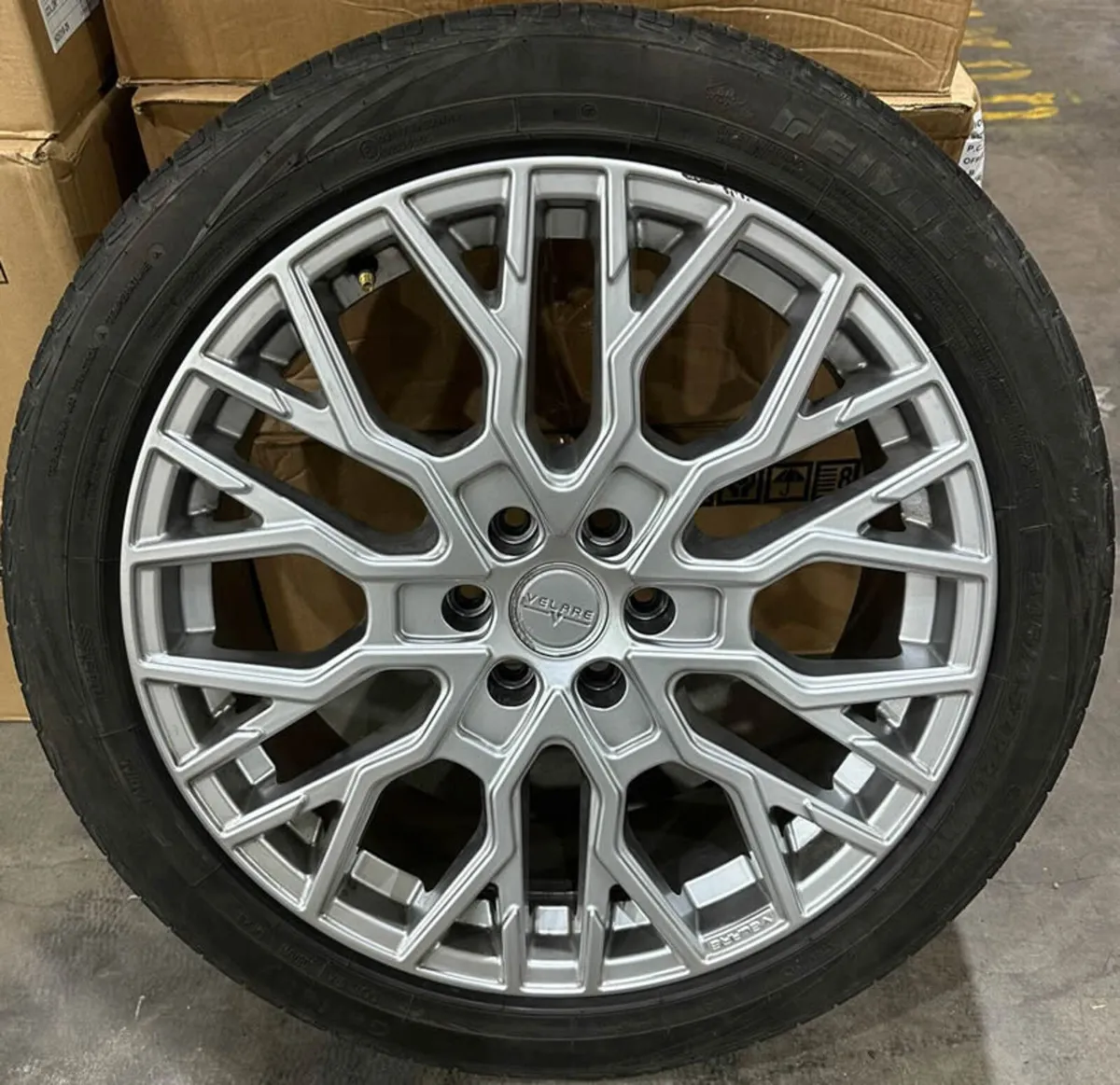 20" VELARE VLR-6T WHEELS & TYRES TRANSIT CUSTOM - Image 4