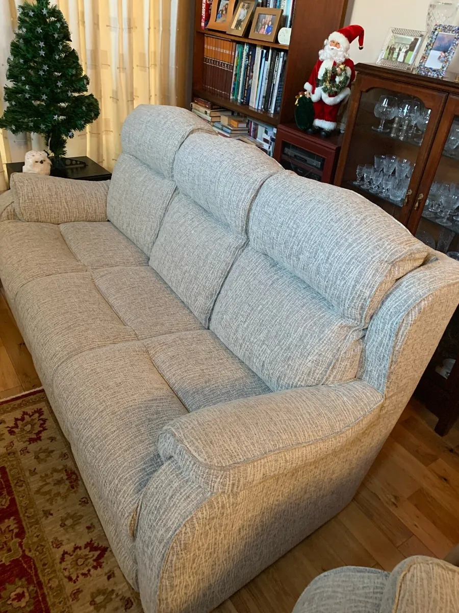 Parker Knoll 3 seat sofa - Image 2