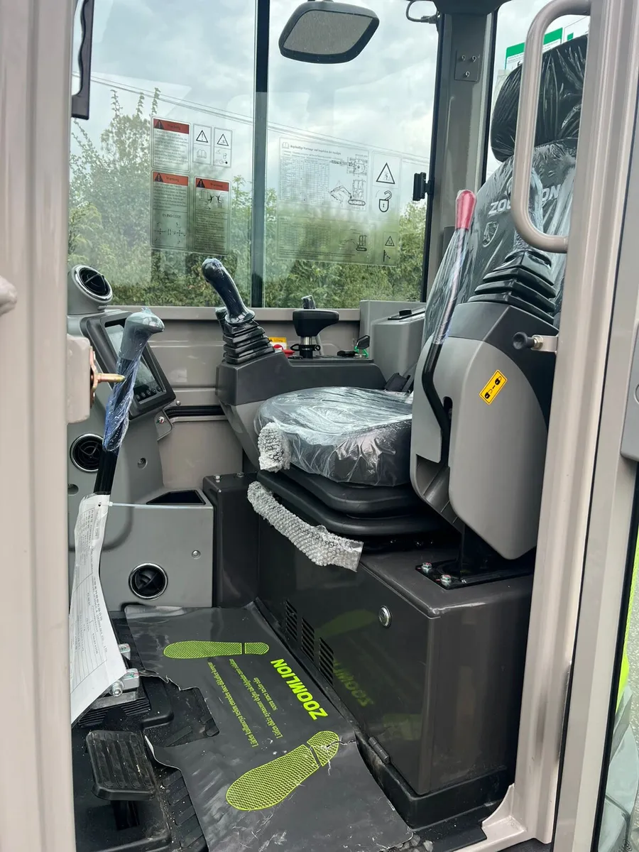 Zoomlion ZE27GU 2.7T - Image 3
