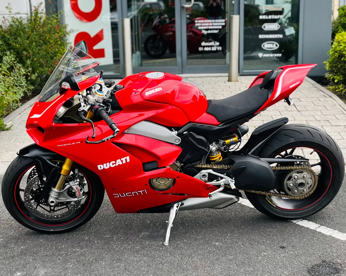 DUCATI PANIGALE V4 S - Image 4