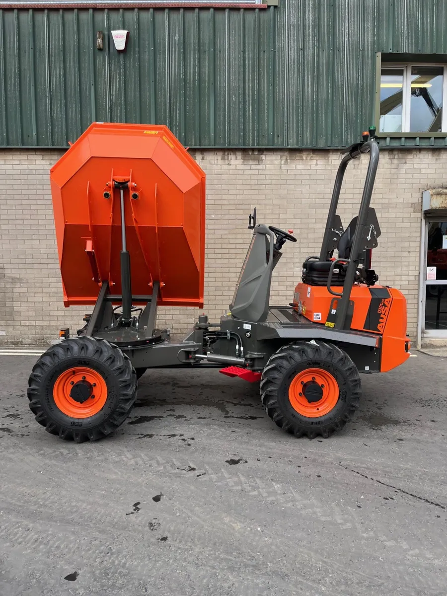 New AUSA D301AHG Site Dumpers - Image 4