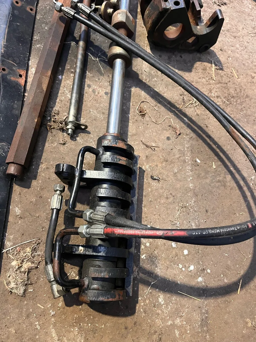 Jcb Hydraulic pallet fork shifter - Image 2