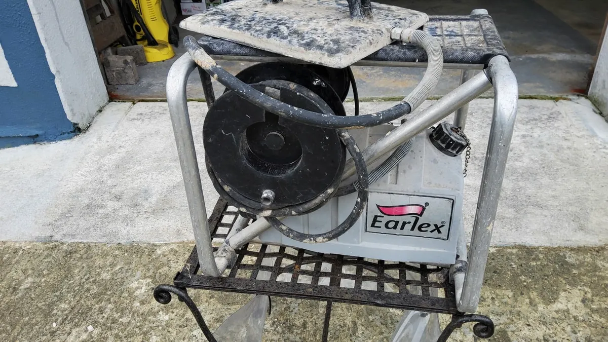 Earlex Wallpaper Steam Stripper - Image 1