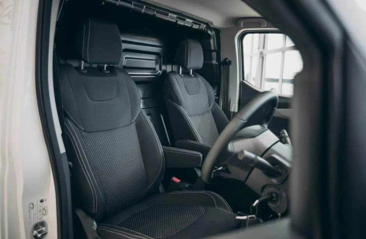 **ELECTRIC** - Maxus eDeliver 3 - Image 4