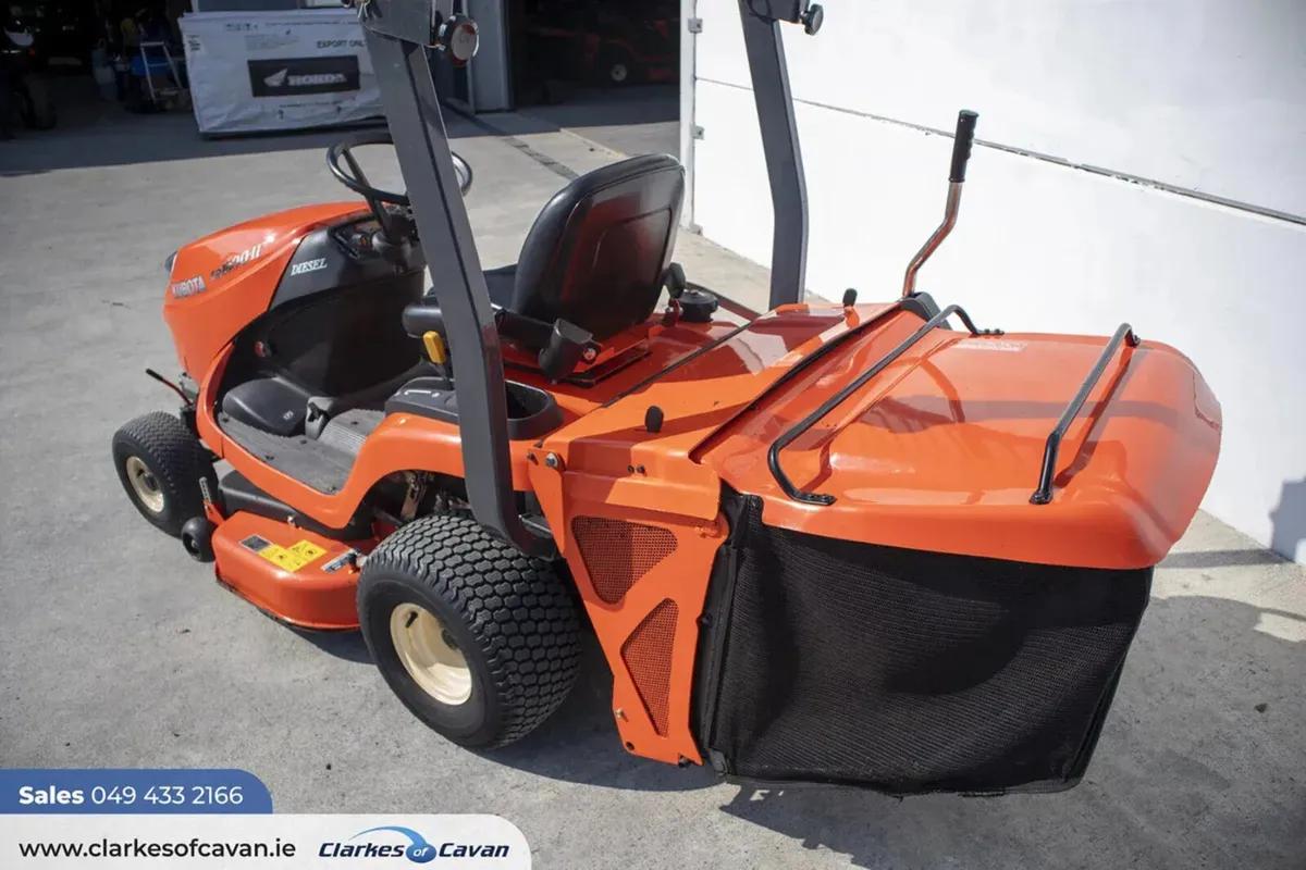 Kubota GR1600 Lawnmower - Image 2