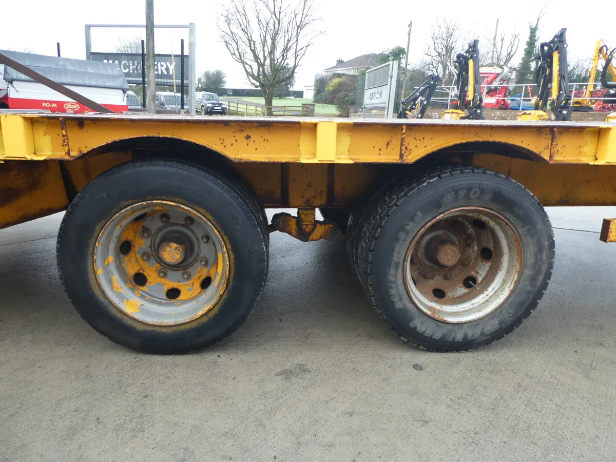 Tandem axle Low loader - Image 4