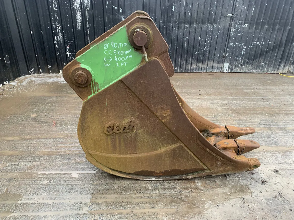 2FT Digger Bucket –90mm Pins | 520mm Centres - Image 3