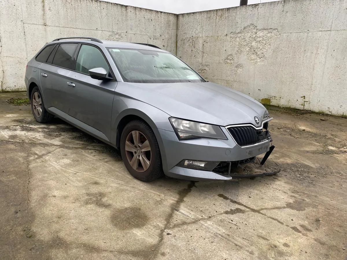 2016 SKODA SUPERB 1.6 DIESEL - Image 1