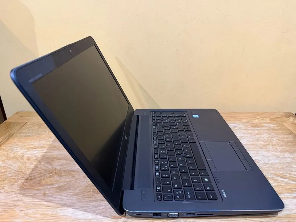 HP ZBook 15 G3 Mobile Workstation | i7 | 64GB RAM | 3TB SSD | Quadro | Dock - Image 4