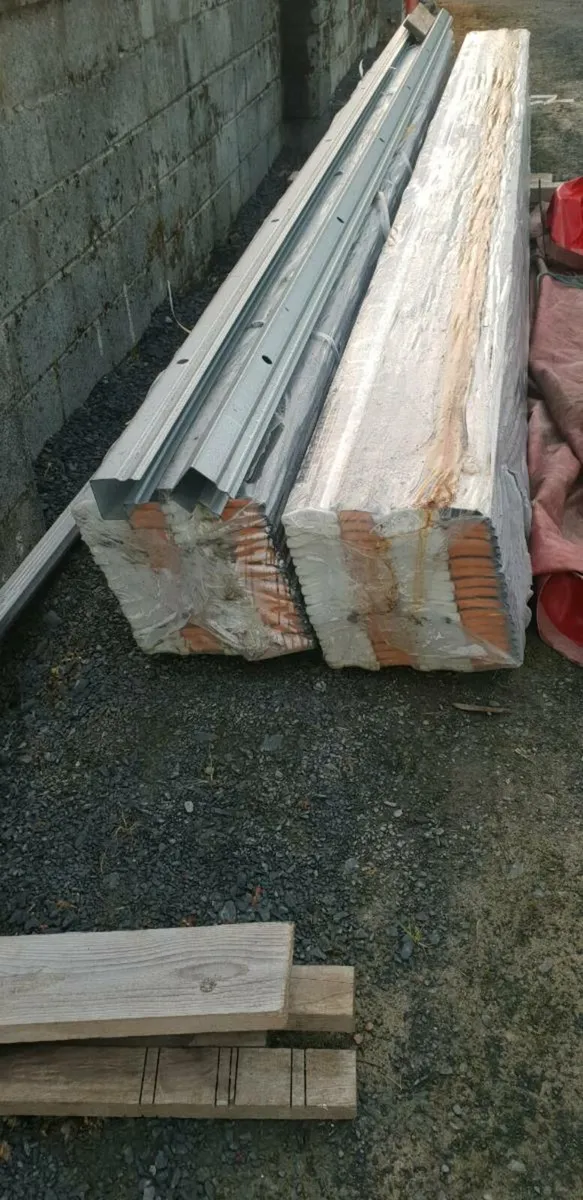 Supply an fit of all types of ind roller doors