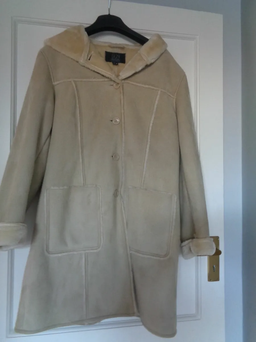 "Giorgio" Ladies Suede Coat for sale - Image 2