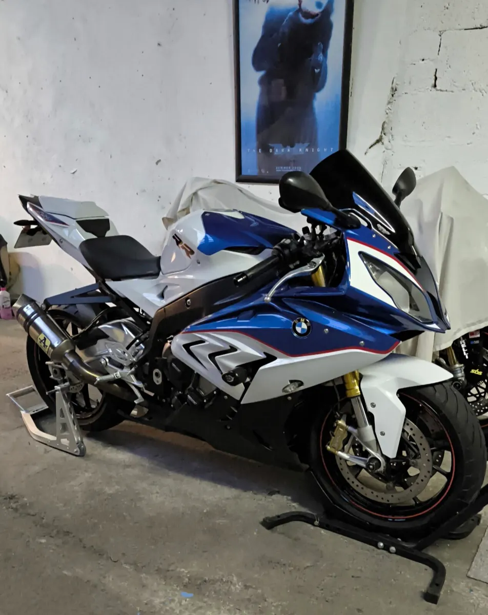 BMW s1000RR Gen 3 with Full BMWSH - Image 3