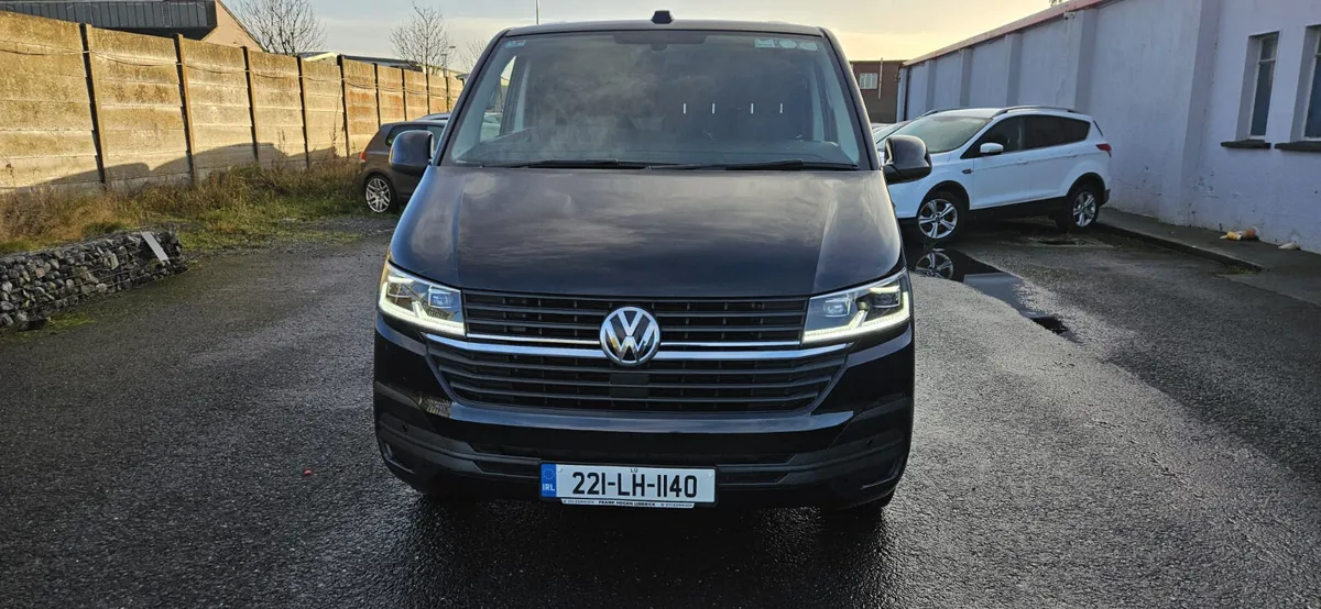 2022 Volkswagen Transporter LWB Highline 150HP - Image 2