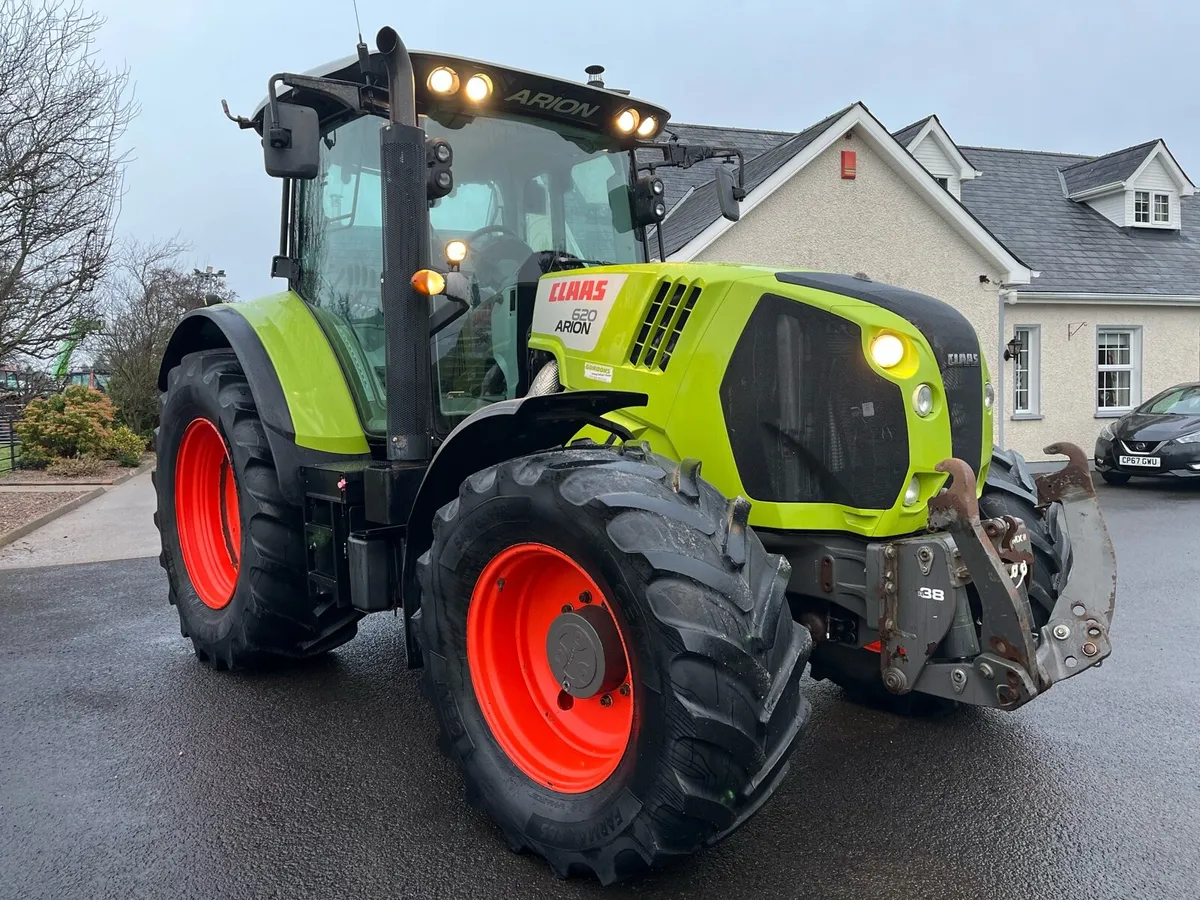 2016 Claas Arion 620 - Image 1