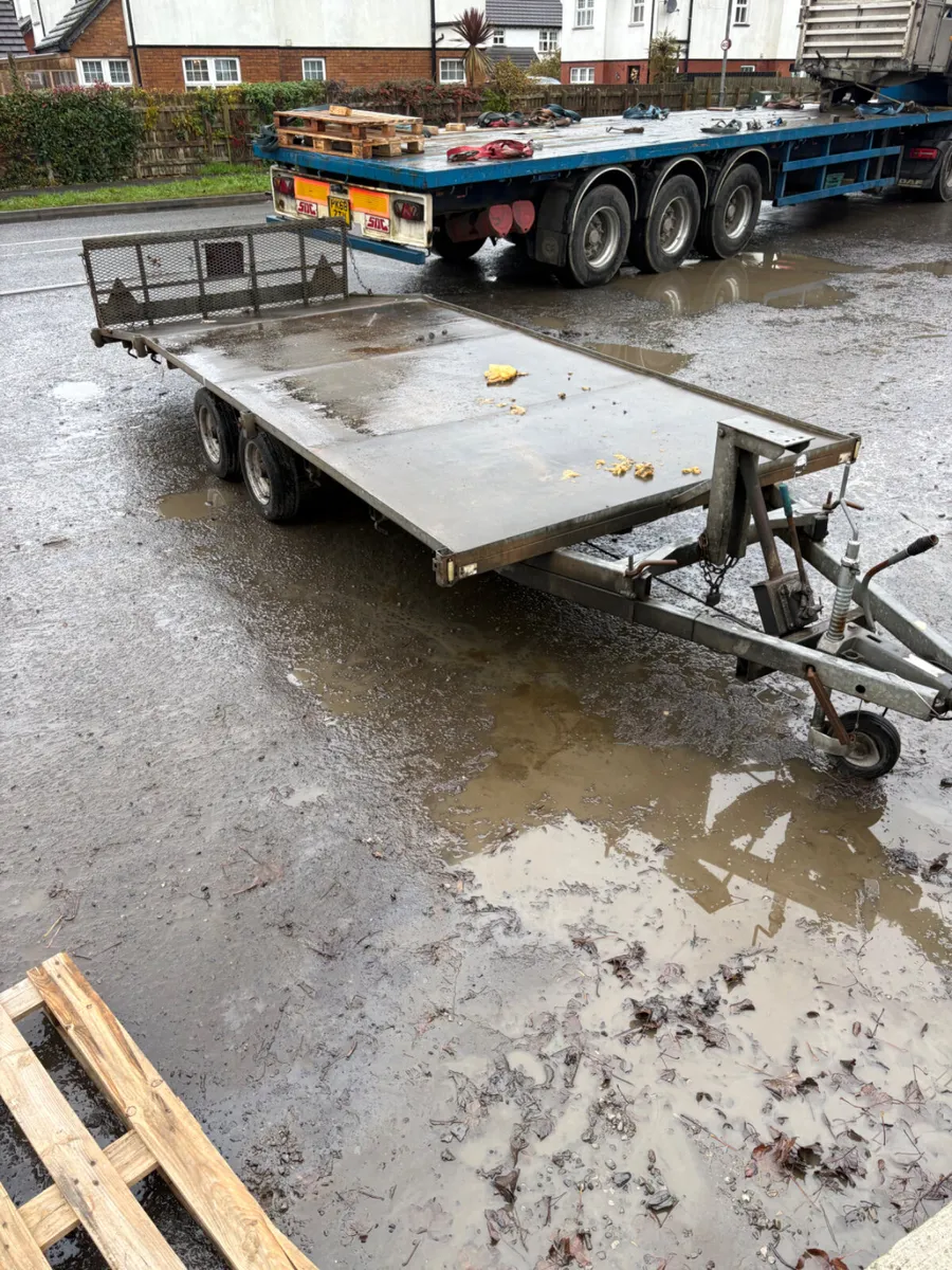 Indespension 16ft tilt bed trailer - Image 3