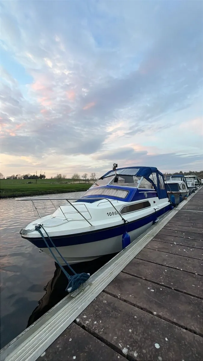 1980 Fairline Weekender 21 ft - Image 1
