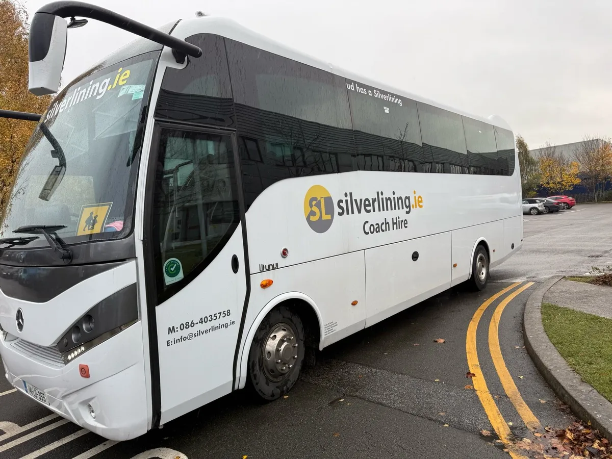 2014 Mercedes Unvi Touring Gt Auto 40 seater - Image 2