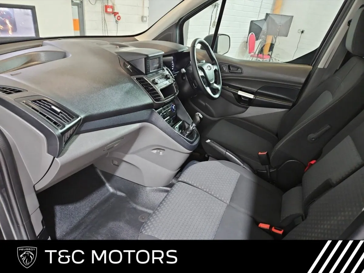 Ford Transit Connect Transit Connect LWB Trend 1.5 - Image 4