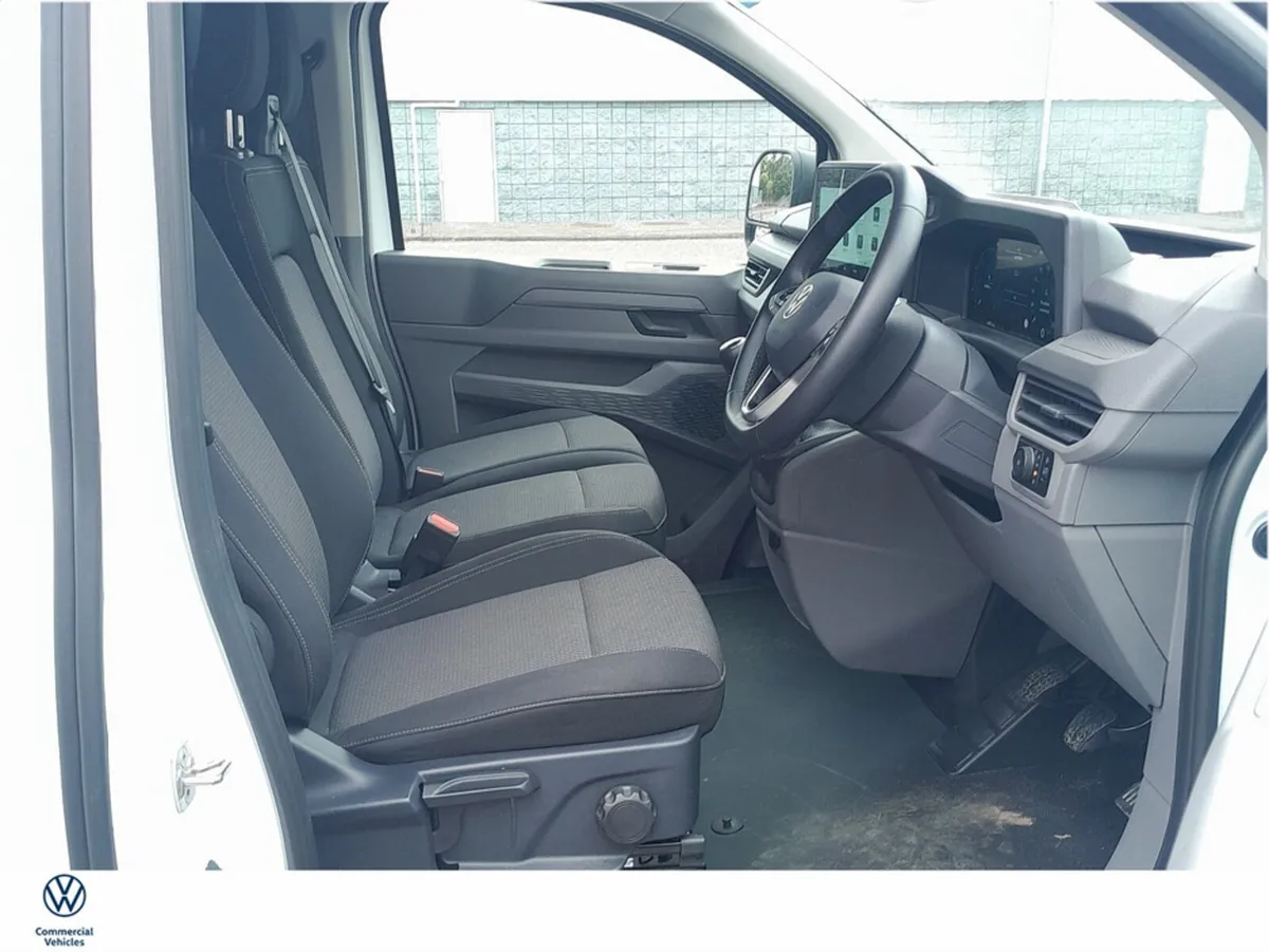 Volkswagen Transporter VAN 2.0TDI 110BHP SHORT WHE - Image 3