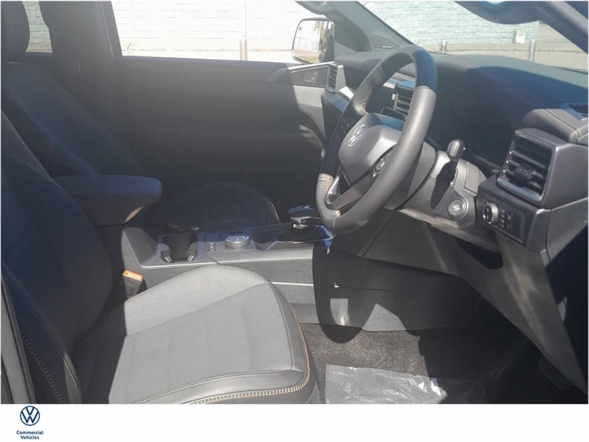 Volkswagen Amarok PA 3.0 V6 237HP AUTO 10 4MOTION - Image 3