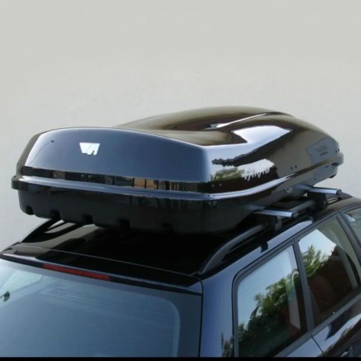Extra Large Black Metallic Roofbox - Image 1