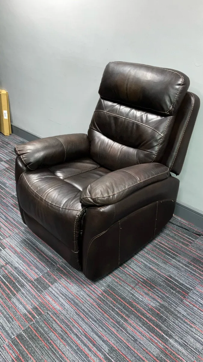 Armchair - Recliner, lift & Tilt - Image 2